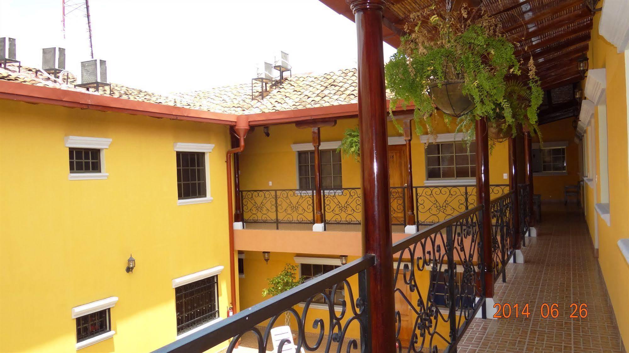 La Casona De Fabiana Hotel Granada Exterior photo