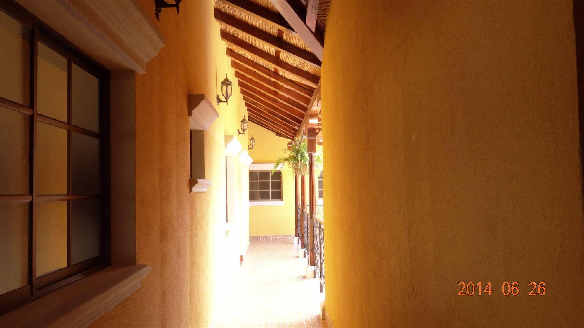 La Casona De Fabiana Hotel Granada Exterior photo